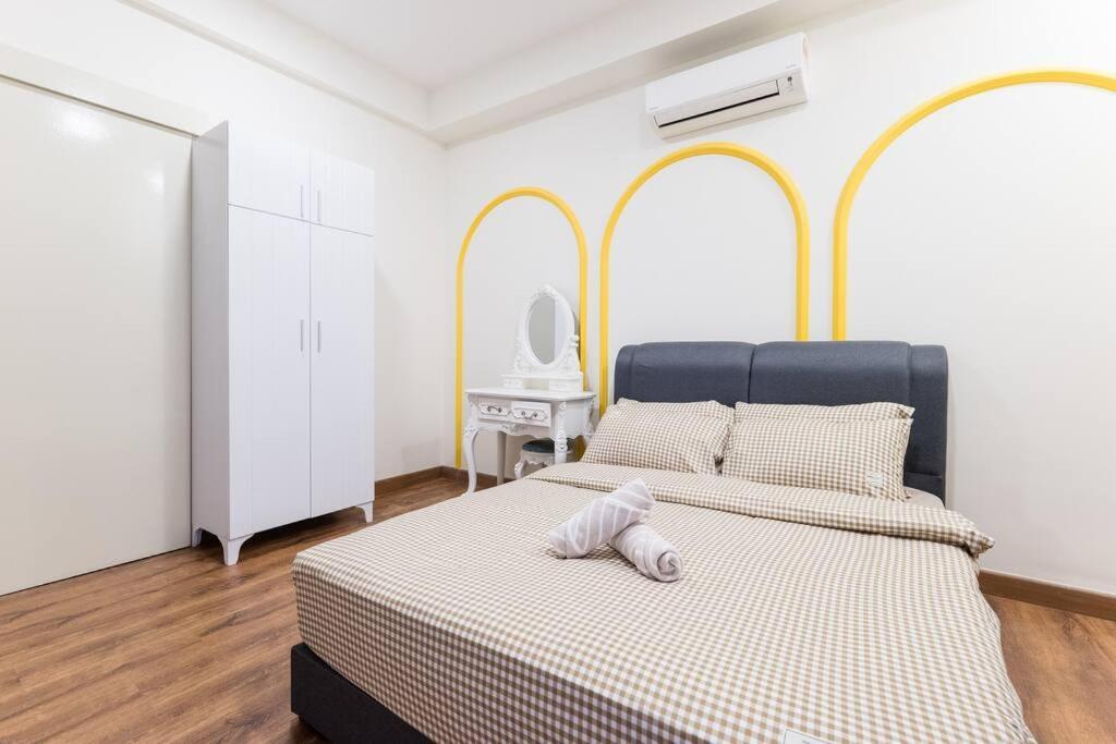Arte Mont Kiara Duplex 4 Pax Jacuzzi Apartment Kuala Lumpur Ngoại thất bức ảnh